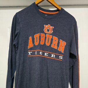Auburn Tigers Heather Grey Long sleeve Cotton Shirt size Medium Colosseum